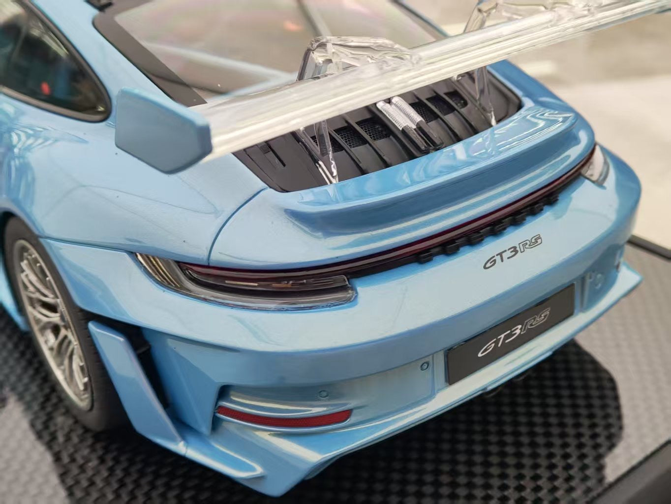 TIMOTHY&PIERRE 1/18 Porsche 992 GT3RS Blue Limited Edition Car Model TP181