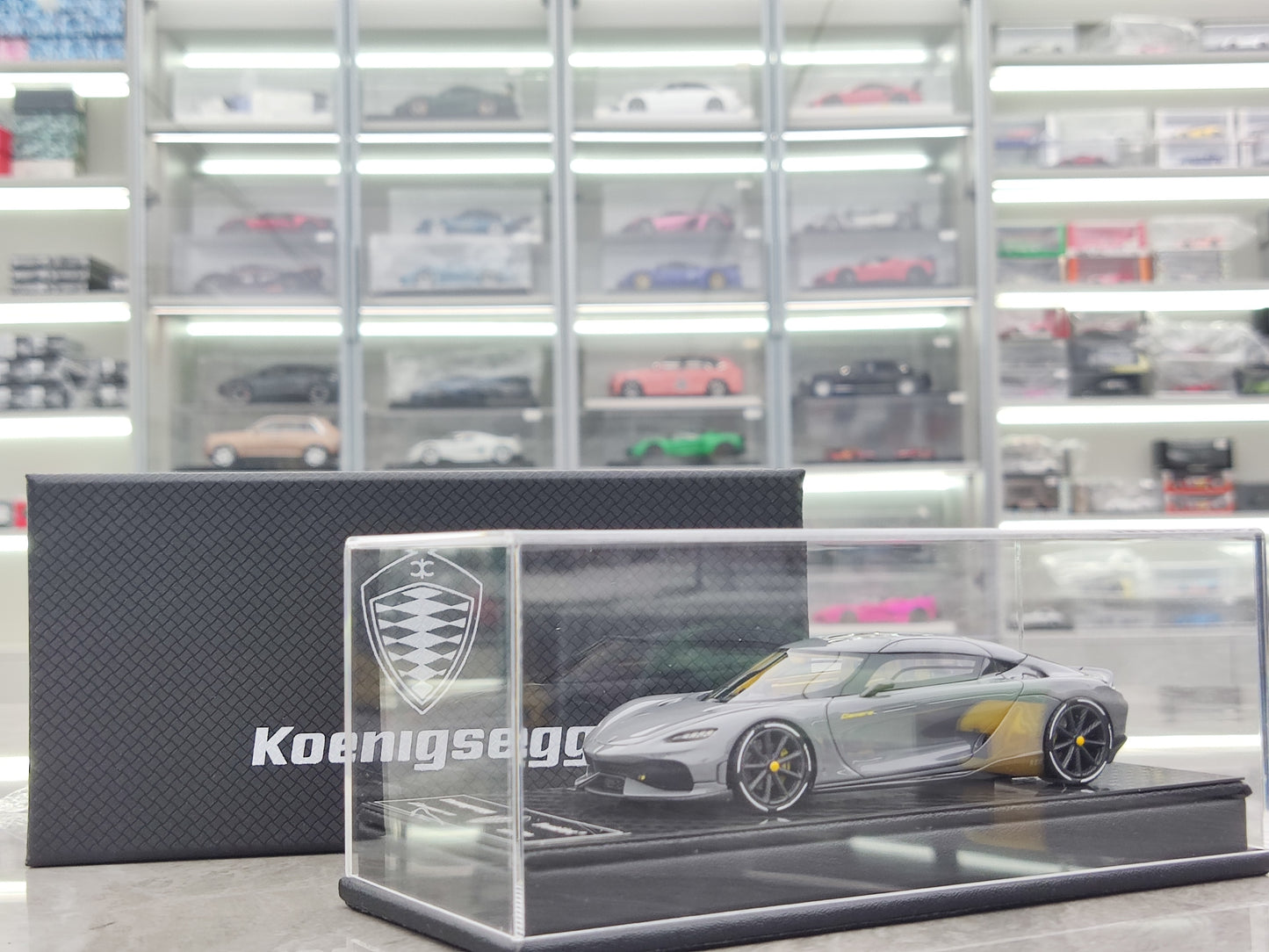 FRONTIART 1/43 Koenigsegg GEMERA Grey FA038