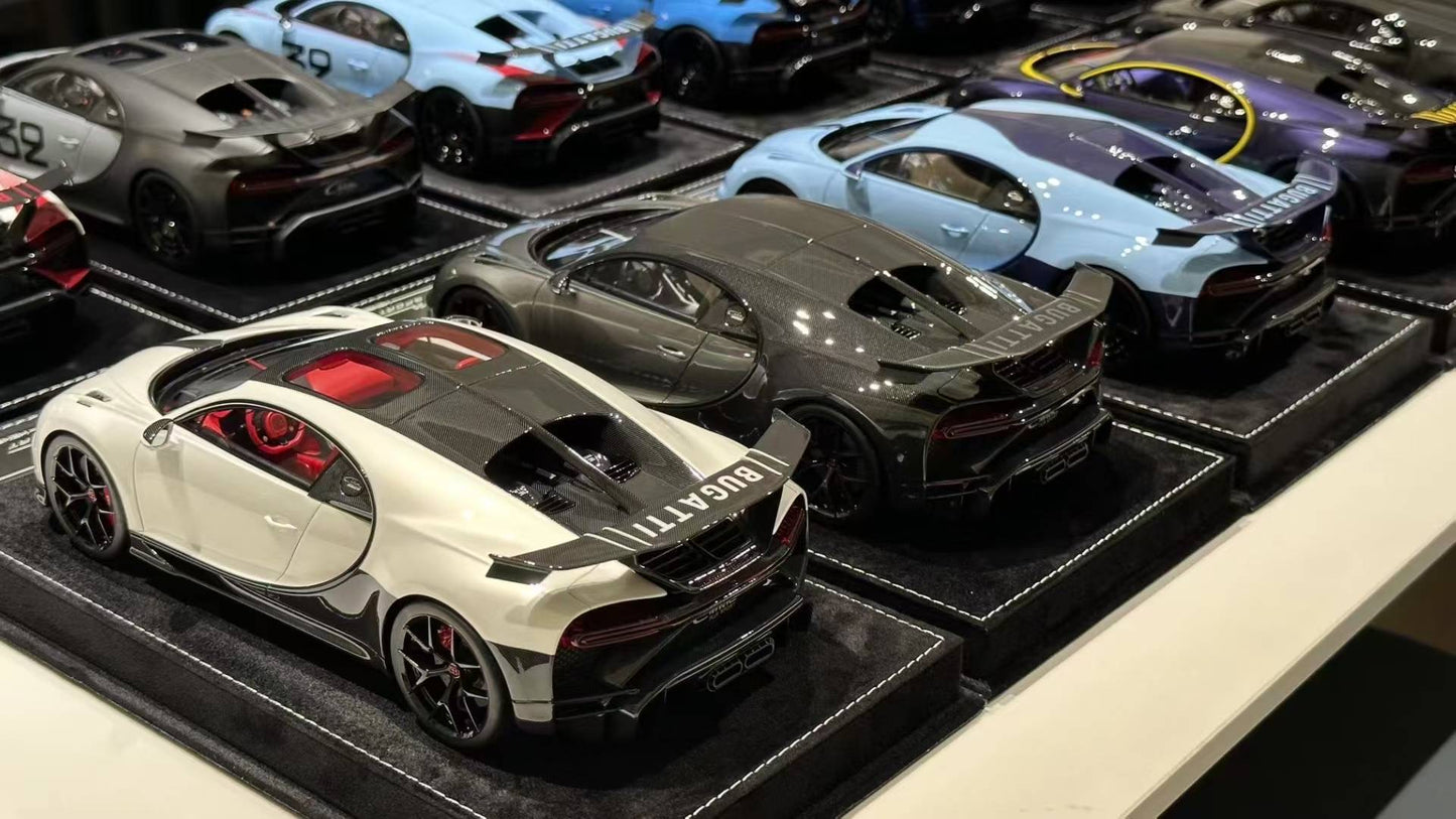 HH Model 1/18 Bugatti Chiron Pur Sport Limited Edition Model Car Collectible
