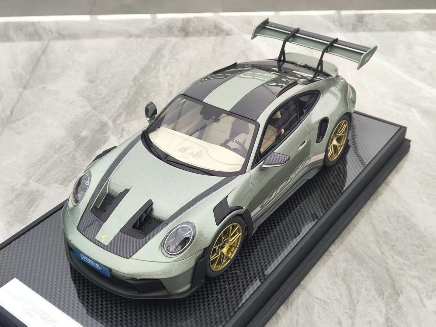 TIMOTHY&PIERRE 1/18 Porsche 992 GT3RS City Bamboo Green Simulation Car Model TP180
