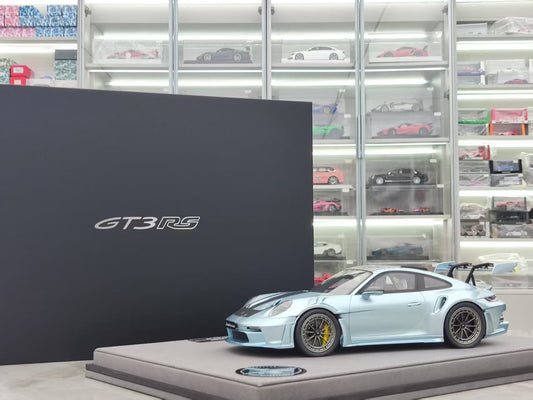 TIMOTHY&PIERRE 1/18 Porsche 911 GT3 RS Sonderwunsch Ice Blue TP185