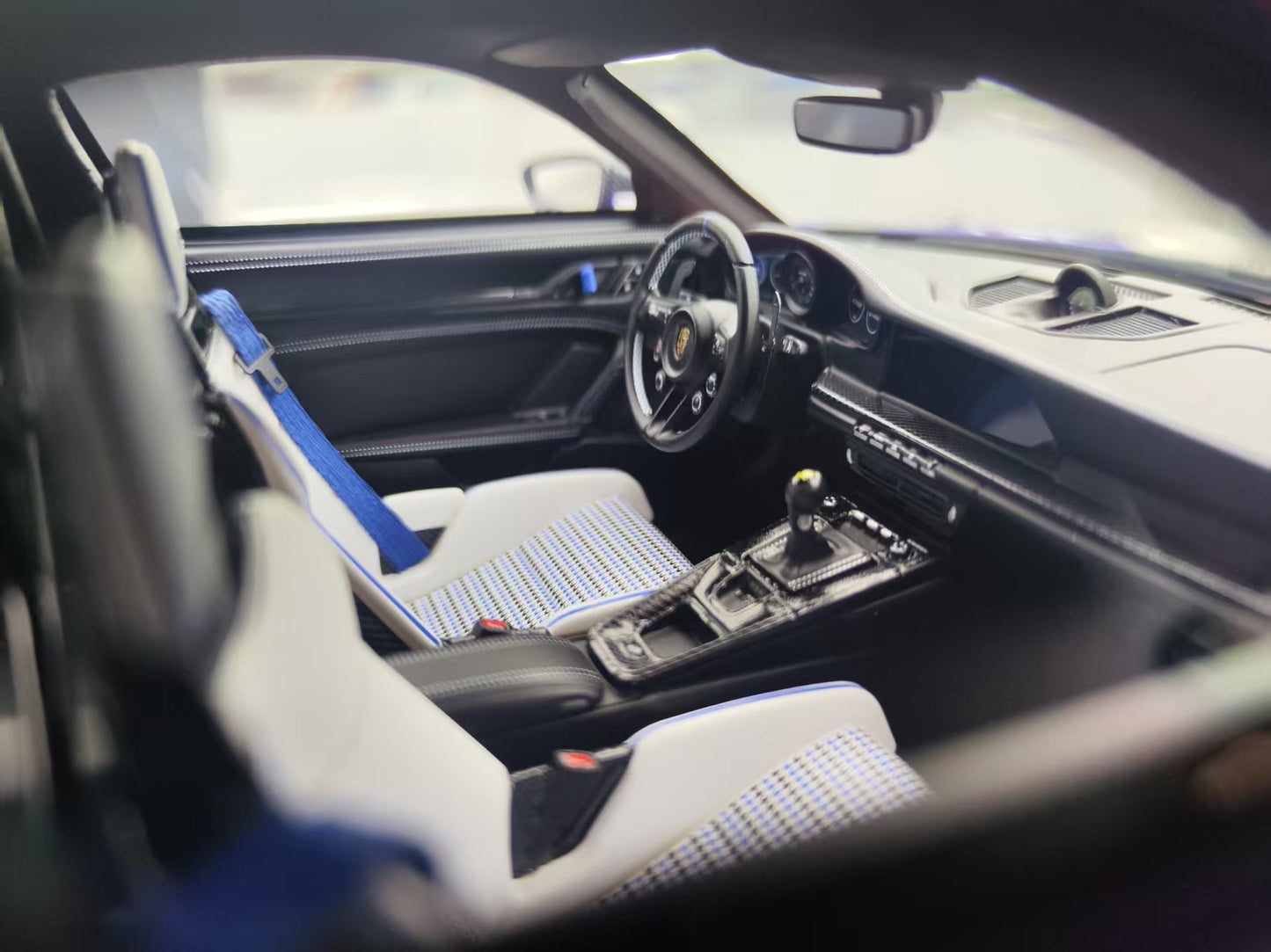 TIMOTHY&PIERRE 1/18 Porsche 992 GT3RS Blue Simulated Car Model TP179