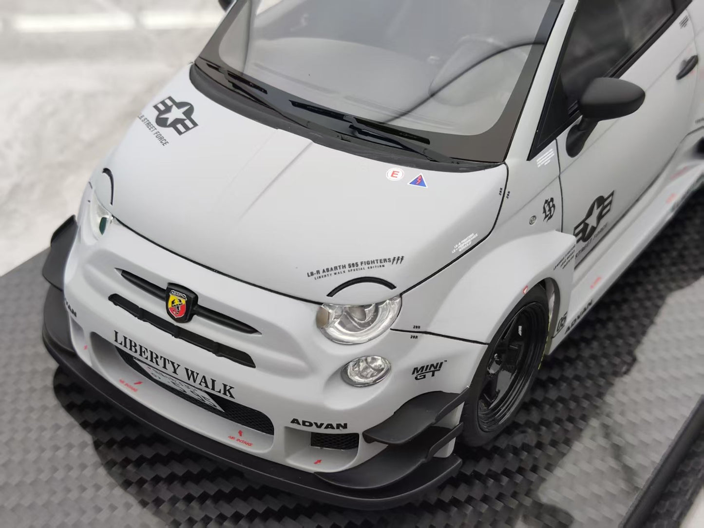 VIP 1/18 Abbas 595 Combat Gray VIP180