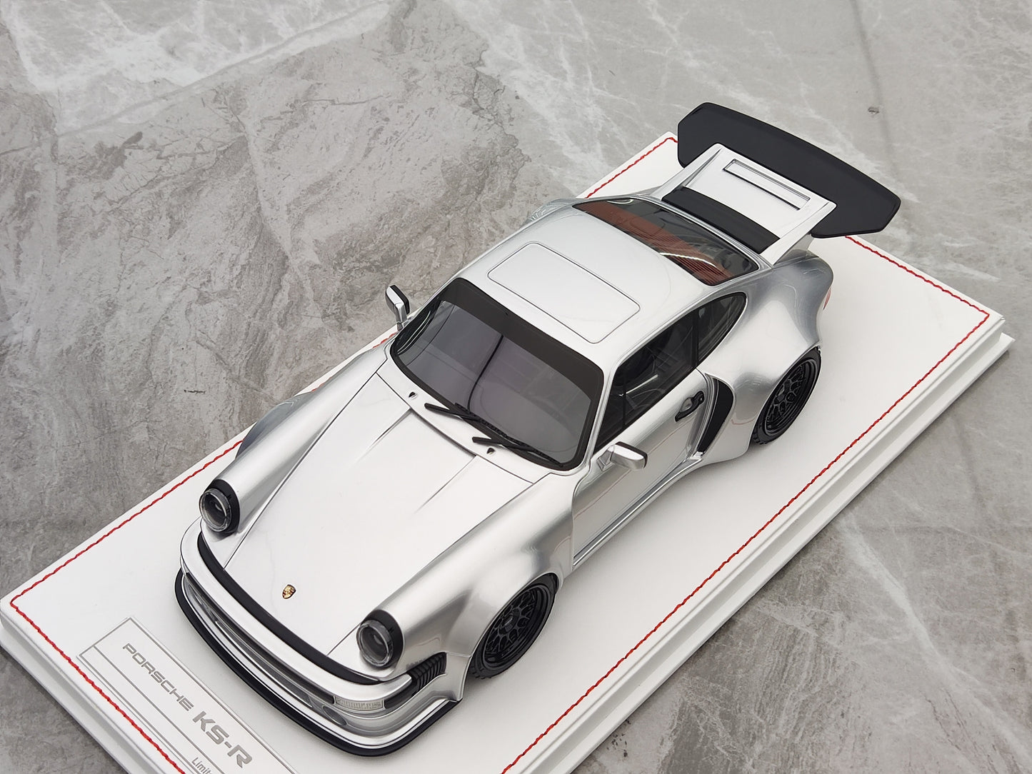 RUNNER 1/18 Porsche KS-R Limited Edition Model Car Ornaments