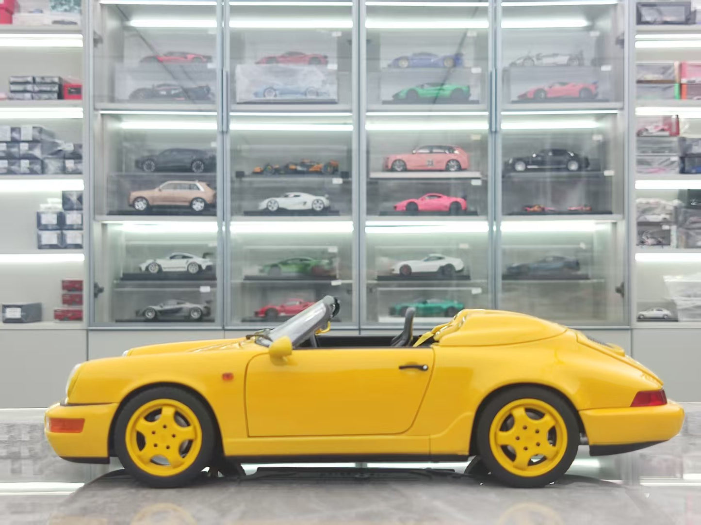NOREV 1/18 Porsche 911 Speedster Yellow Alloy Model 187130