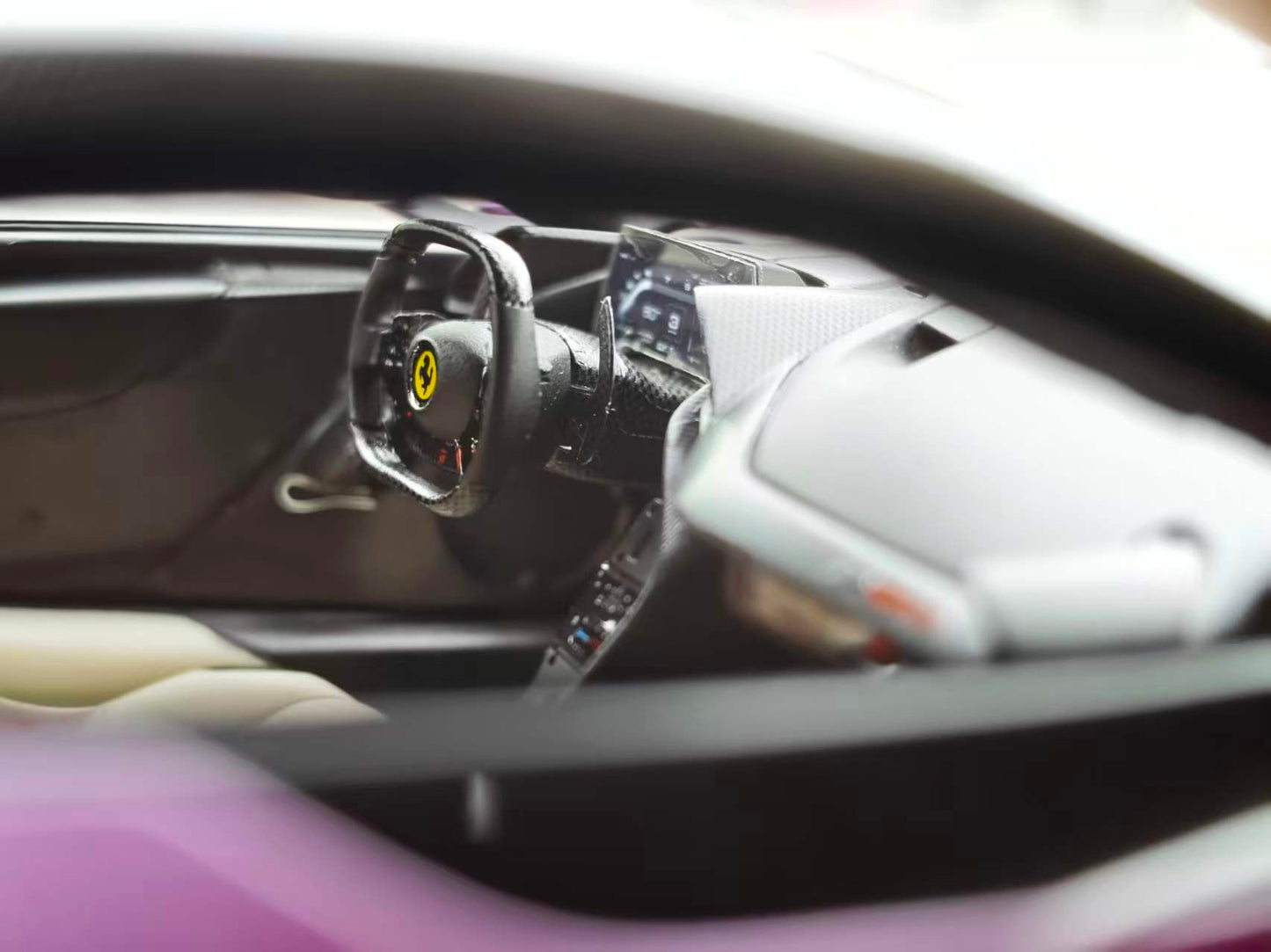 MR 1/18 Ferrari F80 Special Edition 30th Anniversary Purple FE045BN1