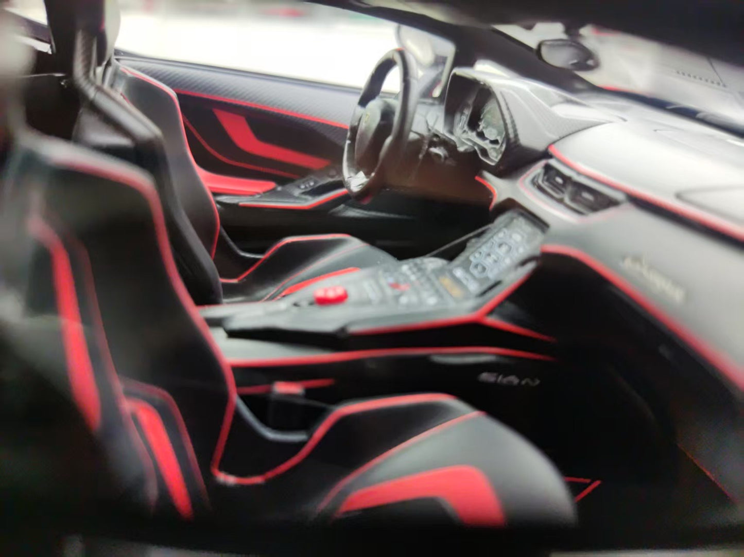 HH Model 1/18 Lamborghini Sian FKP 37 Red and Black Gradient HH495