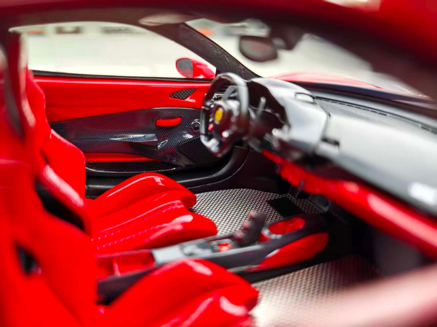 GH MODEL 1/18 Ferrari Novitec 488pista Metallic Red GH006