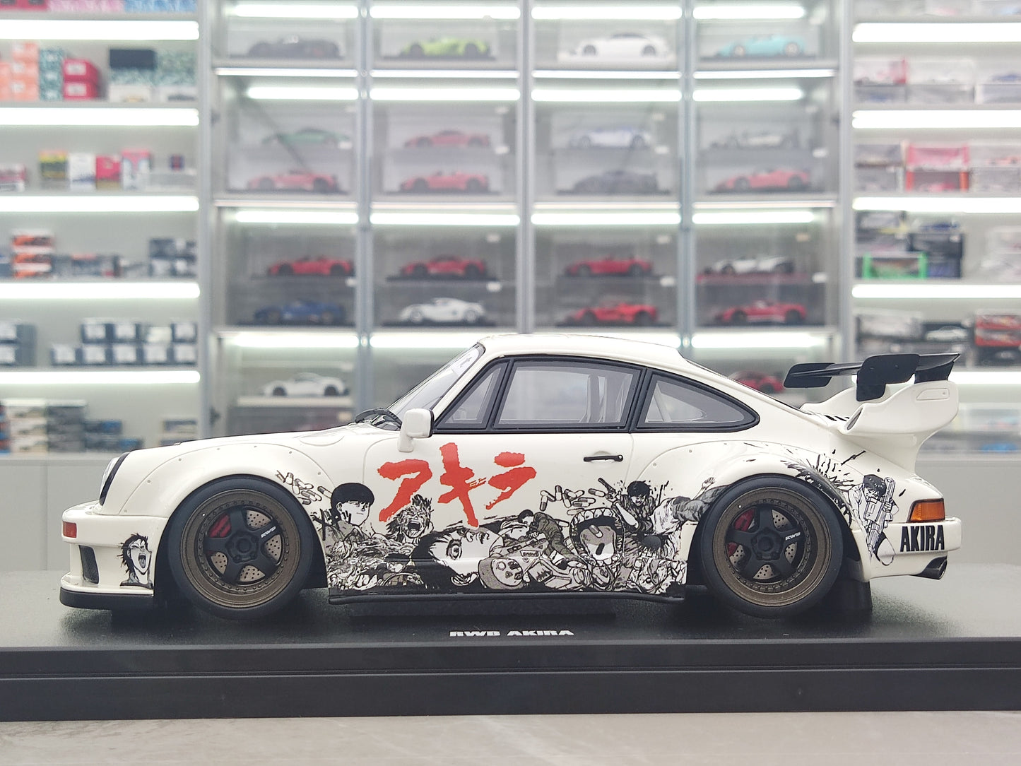 GT Spirit 1/18 Porsche AKIRA GLACIERWHITE 2024 Blanka Simulada Modelaŭto GT508