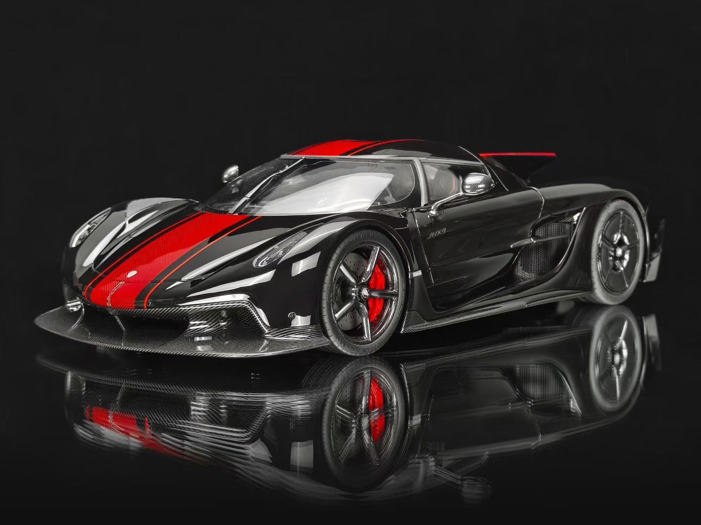 Frontiart 1/18 Koenigsegg Jesko Absolute Edition Jet Black