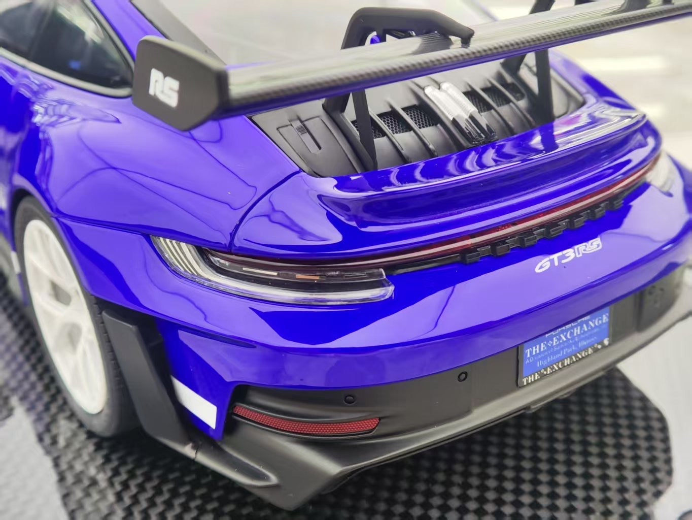 TIMOTHY&PIERRE 1/18 Porsche 992 GT3RS Blue Simulated Car Model TP179