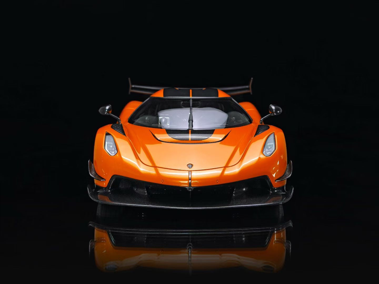 Frontiart 1/18 Koenigsegg Jesko Tangerine Candy