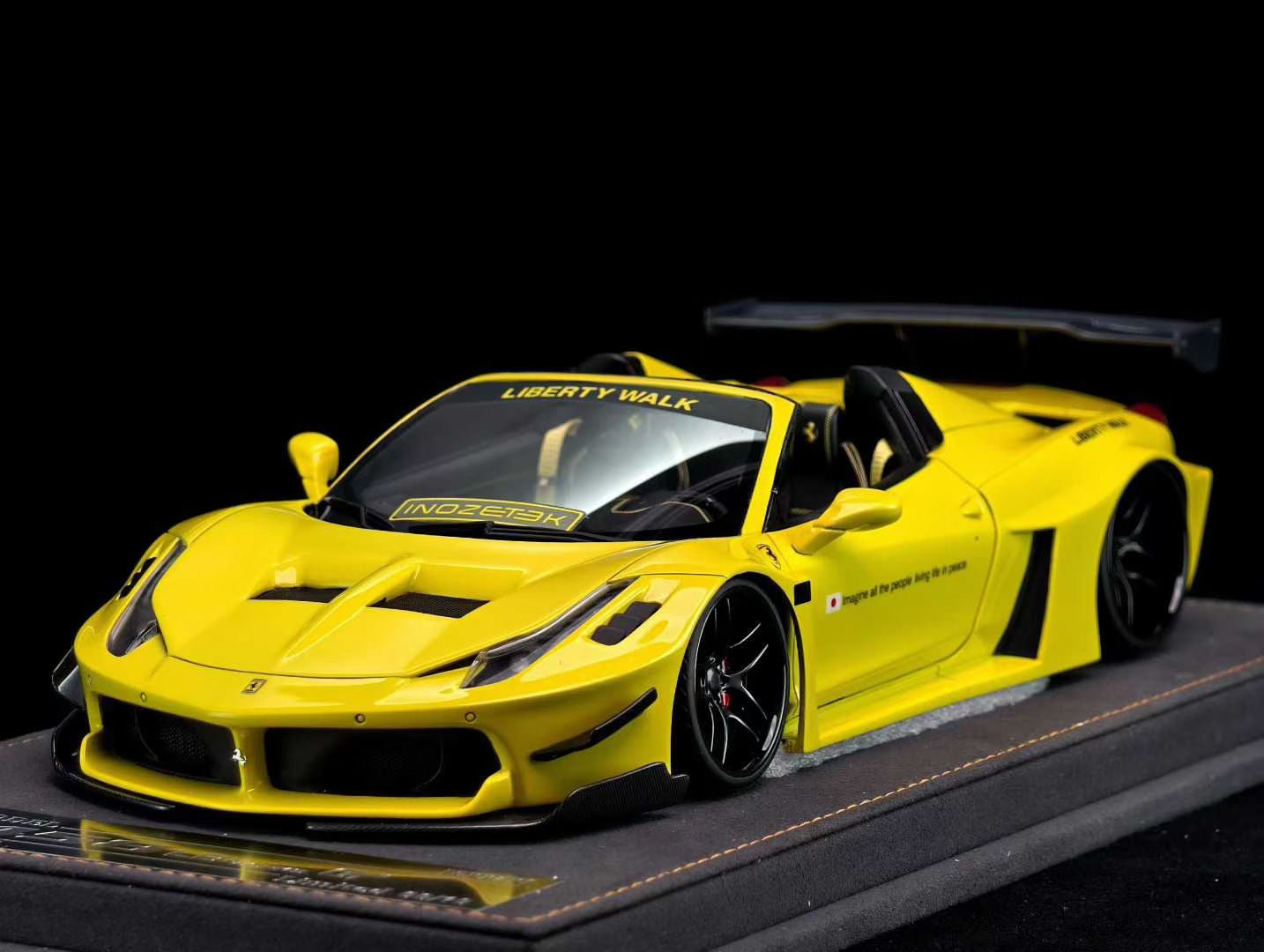 ARES Model 1/18 Ferrari LB 458 GT