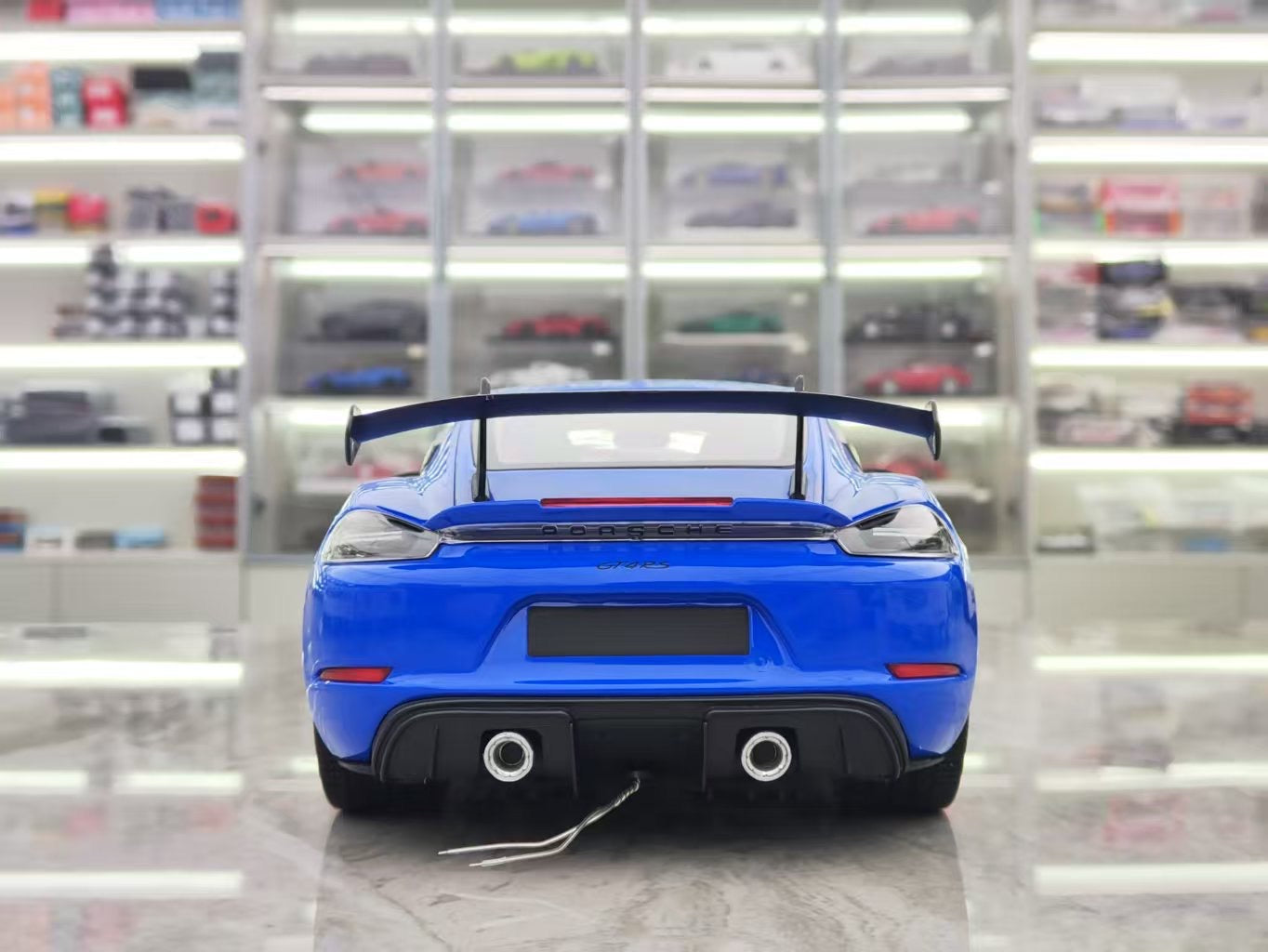 MINICHAMPS 1/18 Porsche 718 GT4RS blue alloy car model 110062121