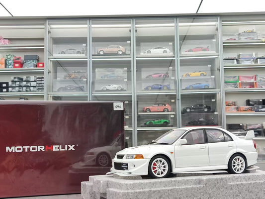 MOTORHELIX 1/18 Mitsubishi Lancer Evolution VI (6.5) Scottish White MH346