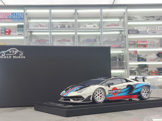 VIP 1/18 Lamborghini LBWK SVJ Martini Car Model VIP175