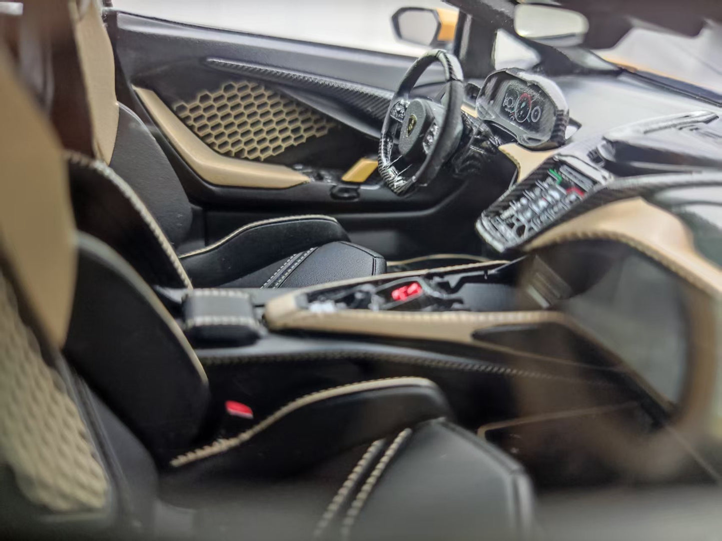 IVY 1/18 Lamborghini Revuelto Matt Gold IVY230