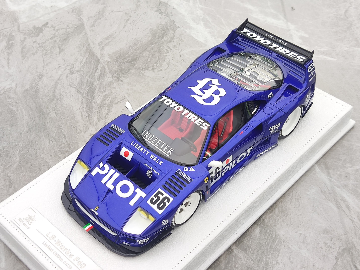BBA MODEL 1/18 Ferrari F40 Blue Paiolo Paint Scheme Limited Edition Car Model BBA013