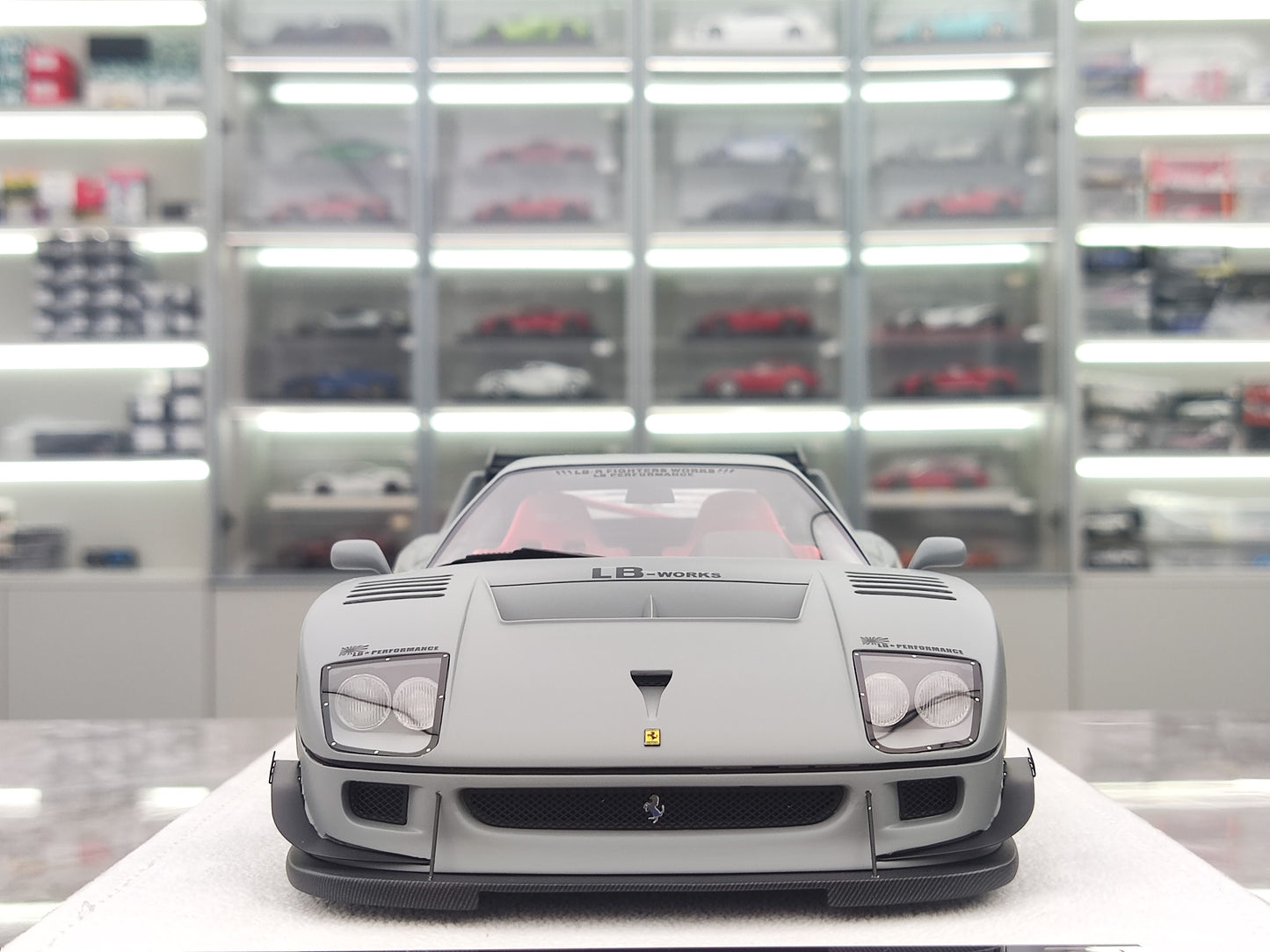 BBA MODEL 1/18 Ferrari F40 Combat Gray Limited Edition Car Model BBA016