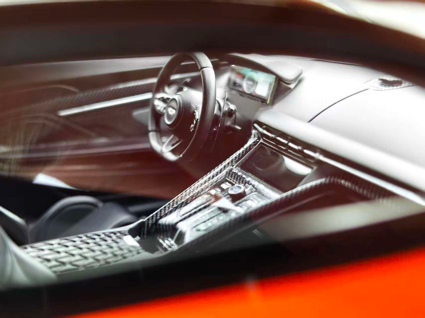 MOTORHELIX 1/18 Aston Martin DB12 COUPE Orange MH331