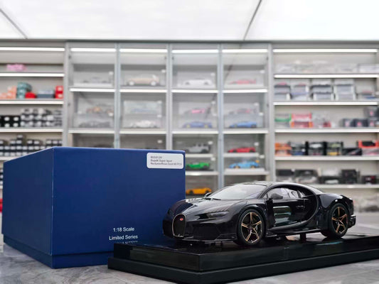 MR 1/18 Bugatti Chiron Super Sport Black Gold BUG012H