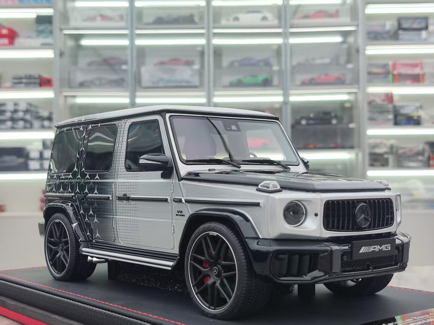 BBA MODEL 1/18 Mercedes-Benz G63 AMG Starlight Painted Model Car BBA028