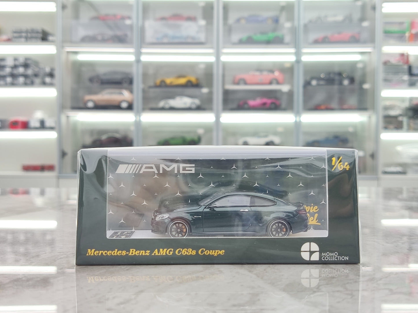 Howie Model 1/64 Mercedes-Benz C63s AMG W205 Emerald HM005