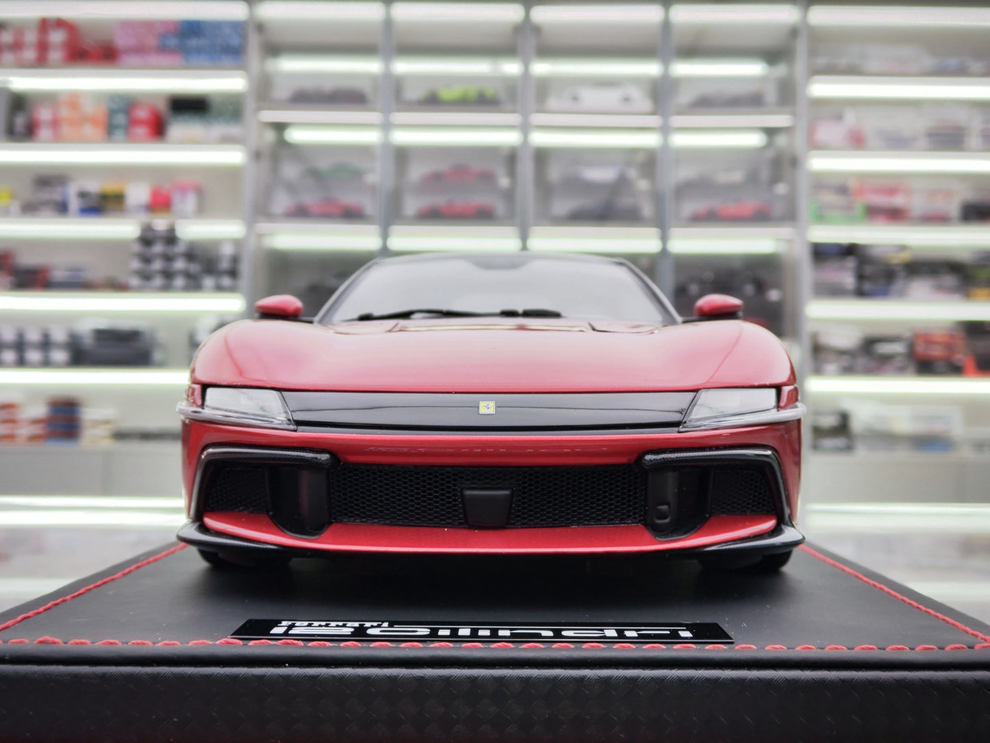 MR 1/18 Ferrari 12Cilindri Sports Car Model Imola Red Simulated Car Model FE043A