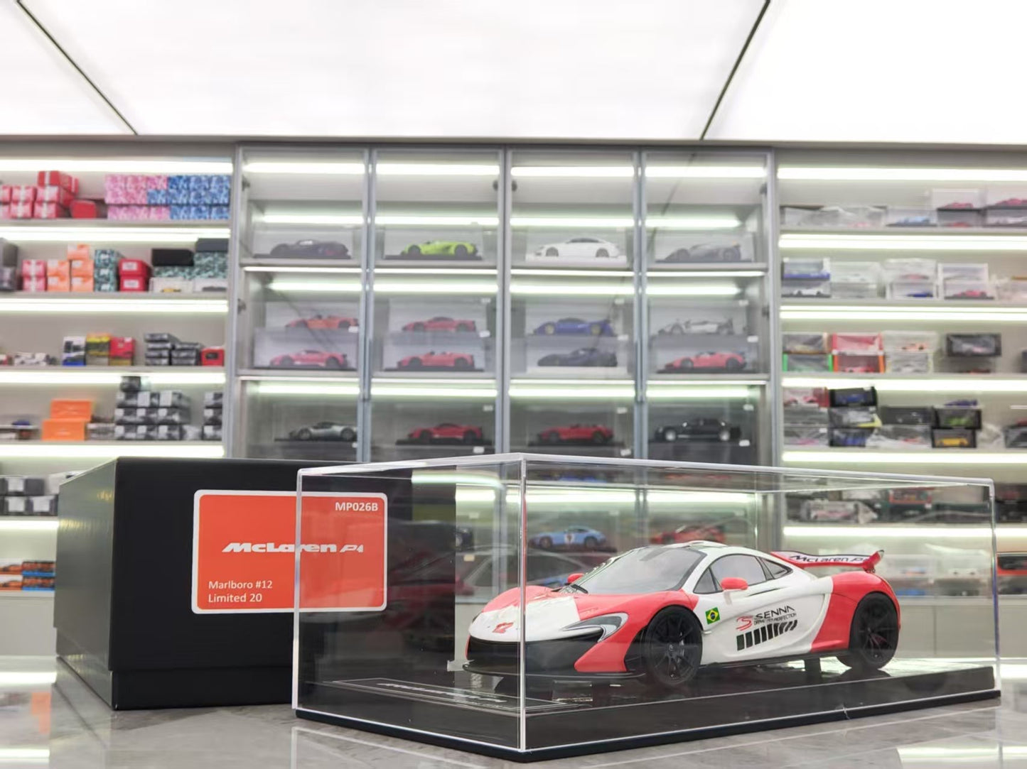 DM 1/18 McLaren P1 Limited Edition Car Model