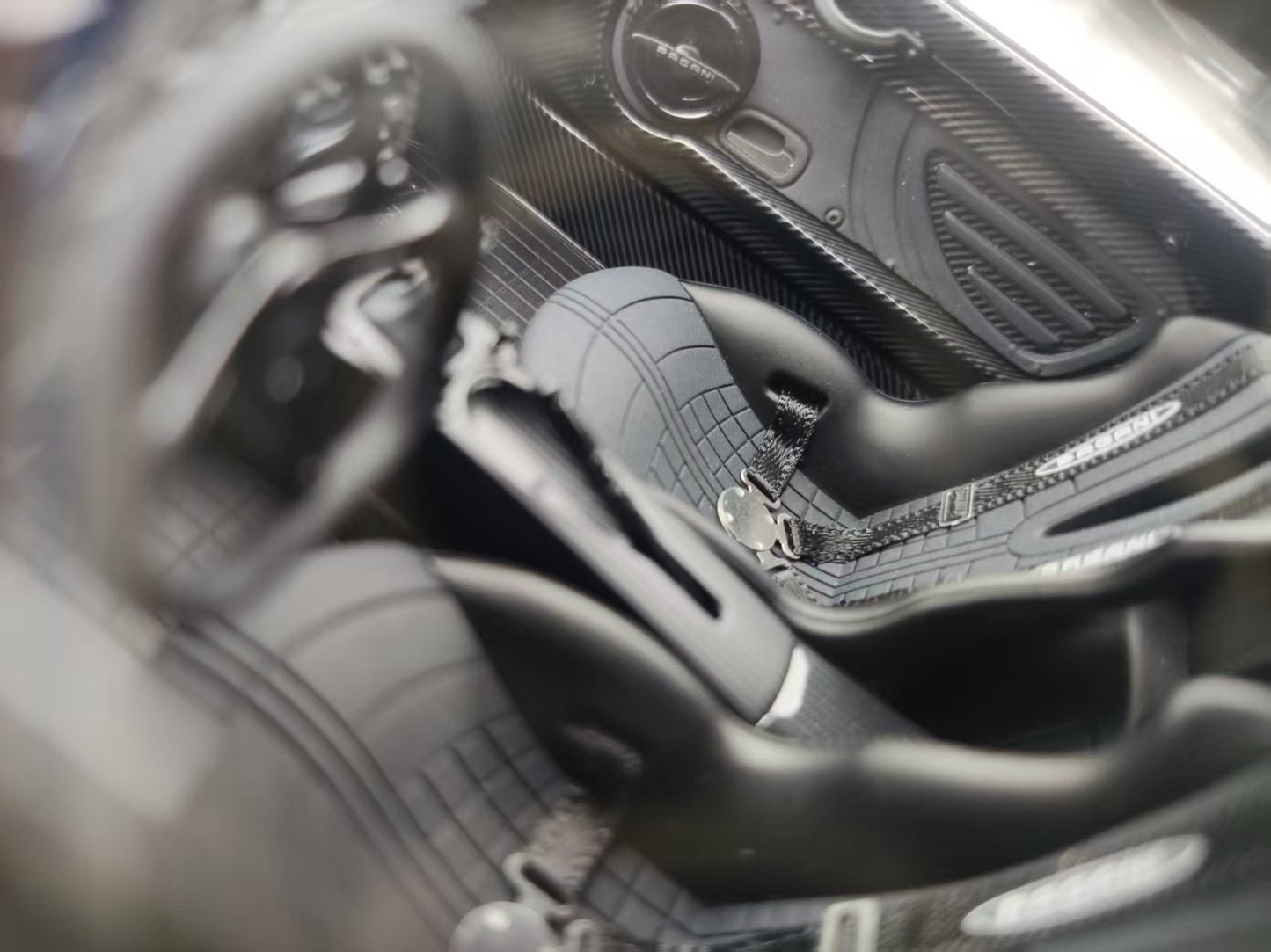 KASH MODEL1/18 Pagani Zonda Cinque Coupe White KPZC001