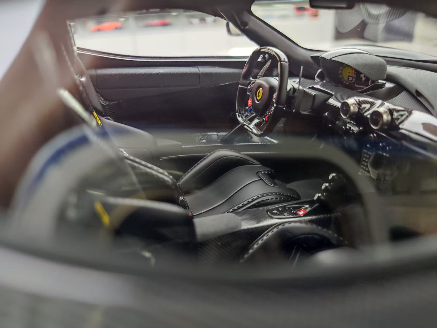 BBR 1/12 Ferrari LaFerrari Gloss Black Carbon Fiber BBR1222FC-25