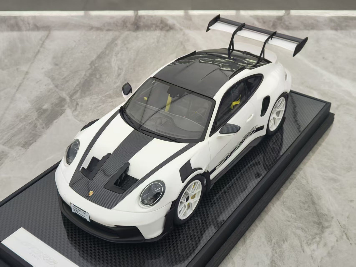 TIMOTHY&PIERRE 1/18 Porsche 992 GT3RS Panda White Limited Edition Car Model TP178