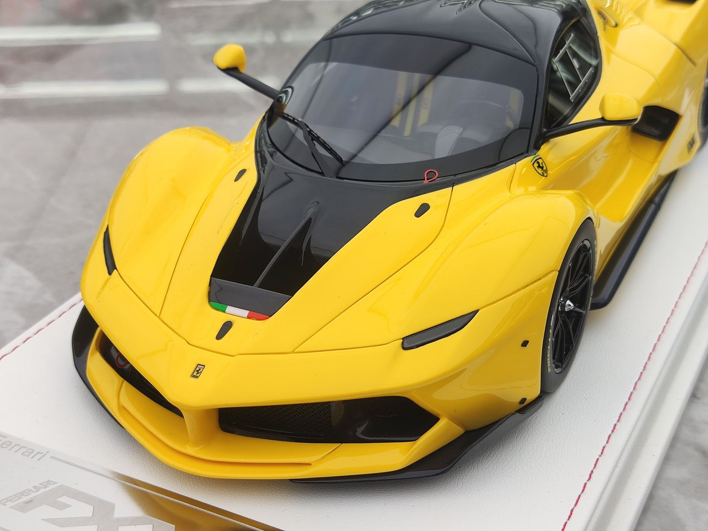 CE 1/18 Ferrari FXXK Yellow Resin Car Model JS-CE009