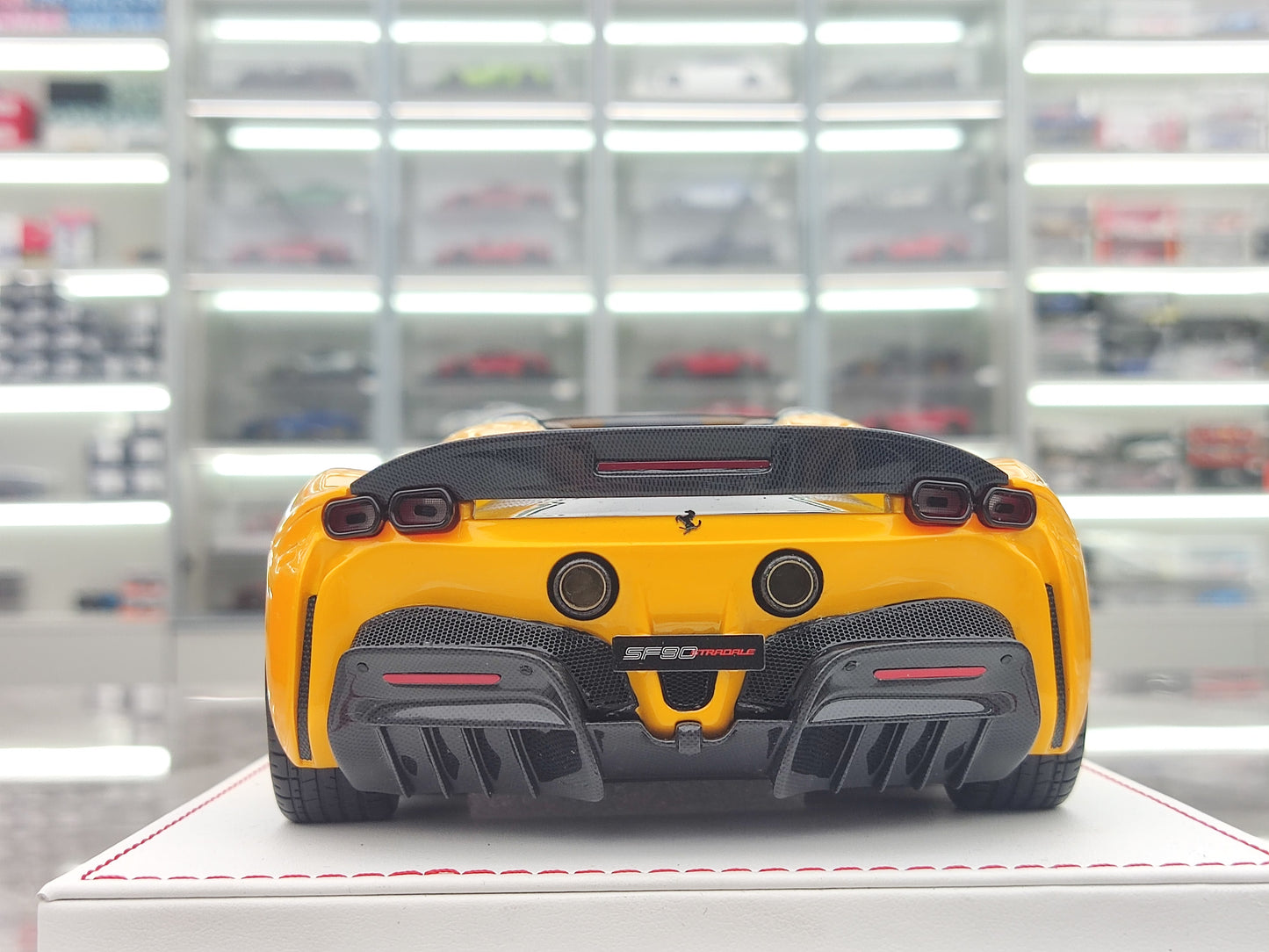 CE 1/18 Ferrari SF90 Spider Track Yellow Resin Car Model JS-CE014
