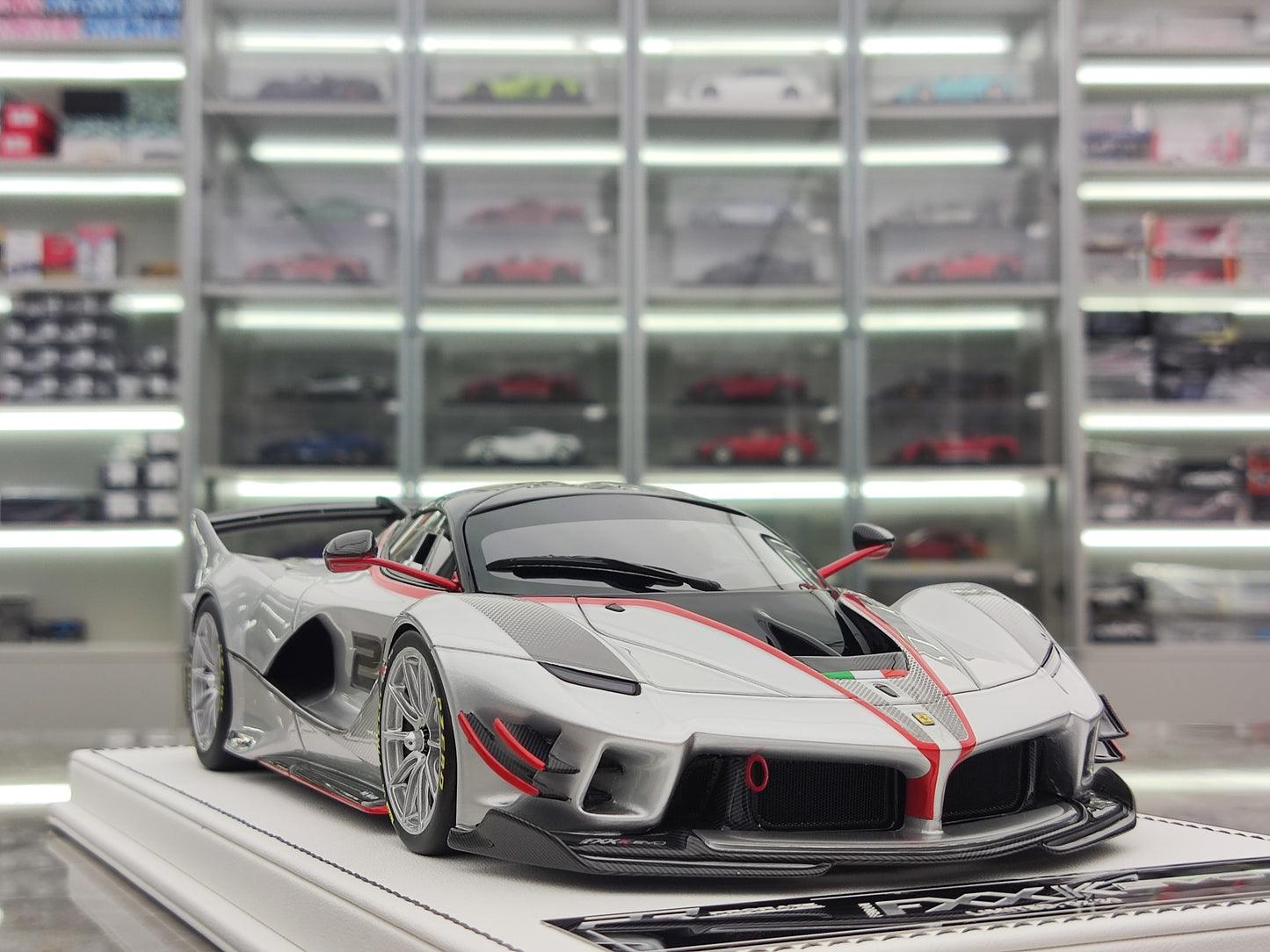 PR 1/18 Ferrari LaFerrari FXXK EVO silver simulation car model PR-004