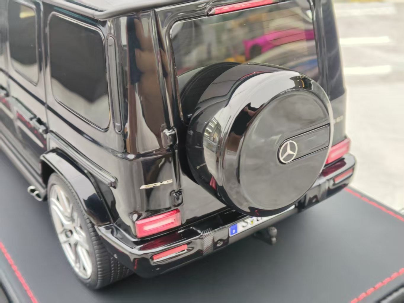 BBA MODEL 1/18 Mercedes-Benz G63 AMG Black Resin Model BBA019