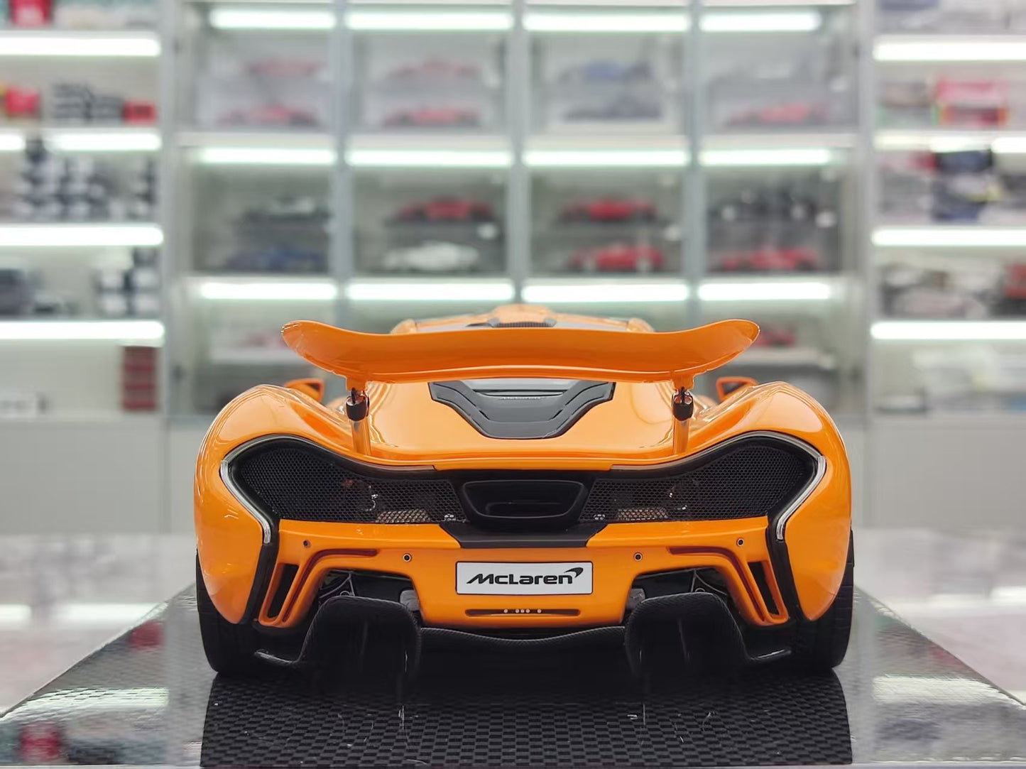 DM 1/18 McLaren P1 Orange Silver Wheel Custom Edition MP999B