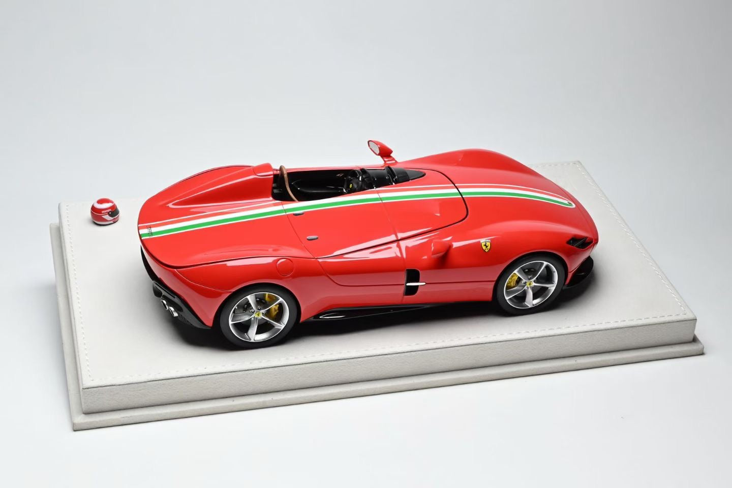 HC 1/18 Ferrari Monza SP1