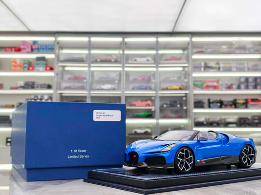 MR 1/18 Bugatti W16 Mistral, Blue, BUG015C