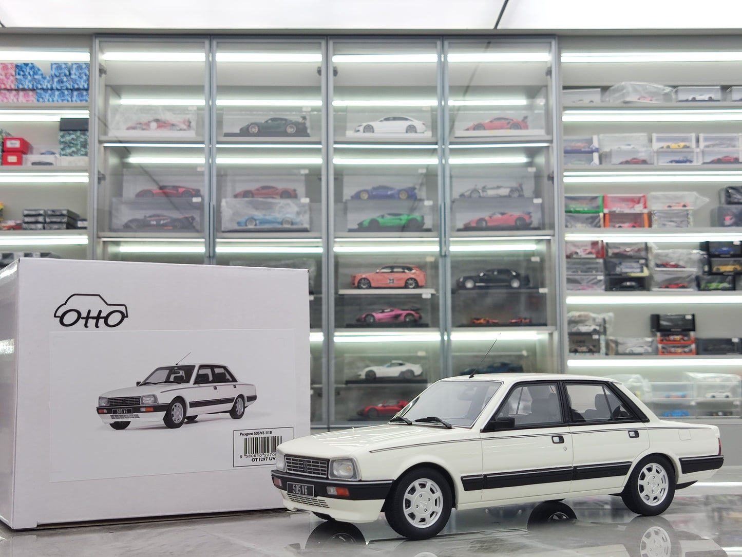 OTTO 1/18 Peugeot 505 V6 BLANC MEIJE 1989 White OT1297