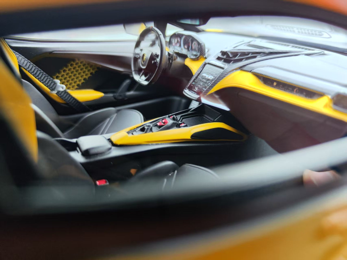 Topspeed 1/18 Lamborghini Revuelto Giallo Resin Model TS0620