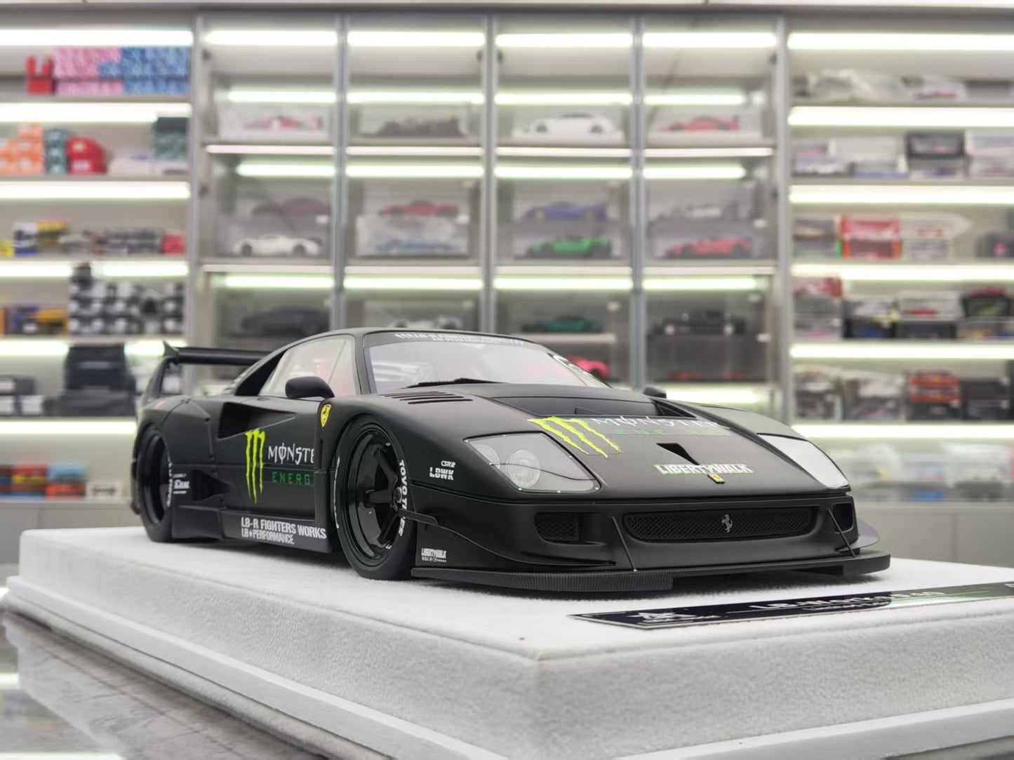 BBA MODEL 1/18 Ferrari F40 LBWK Widebody Modified Version Monster Paint Car Model BBA024