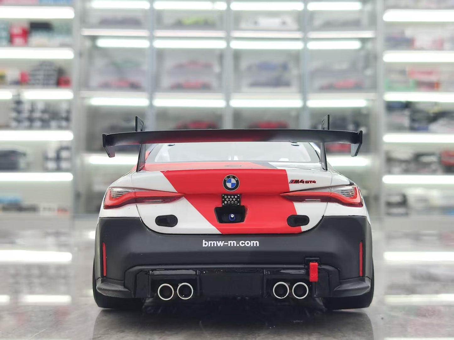 OTTO 1/18 BMW M4 GT4 PRESENTATION Resin Car Model OT1228