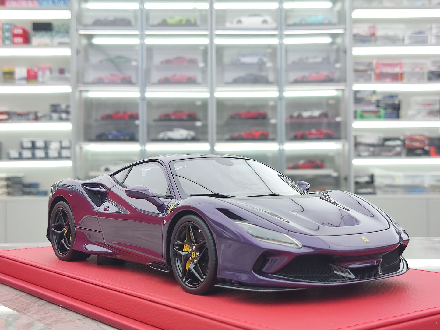 BBR 1/18 Ferrari F8 Hong Kong Purple Limited Edition Simulation Model Car P18171D-25