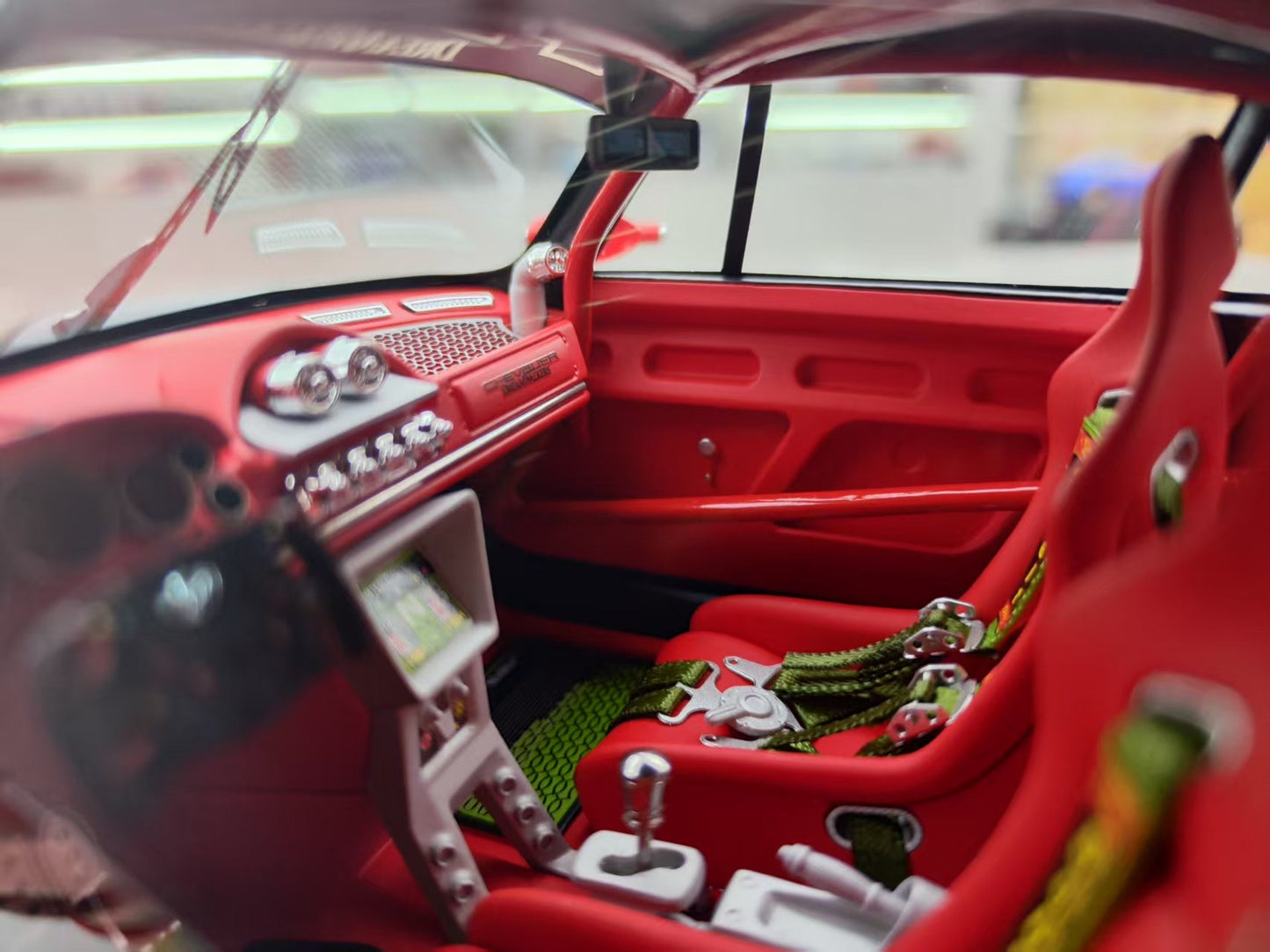 Dreamwallers 1/18 Porsche 911 Modified Grey Simulated Car Model C-D995-RG01