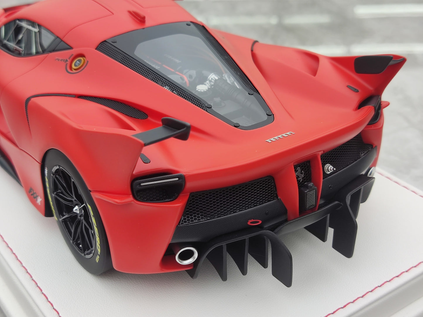 CE 1/18 Ferrari FXXK Matte Orange-Red Resin Car Model JS-CE008