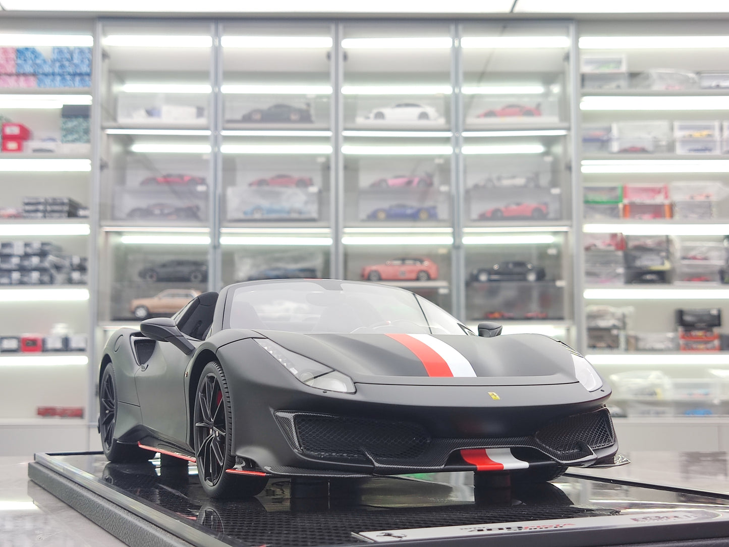 BBR 1/12 Ferrari 488 Pista Spider Leclerc Matte Black BBR1225CL