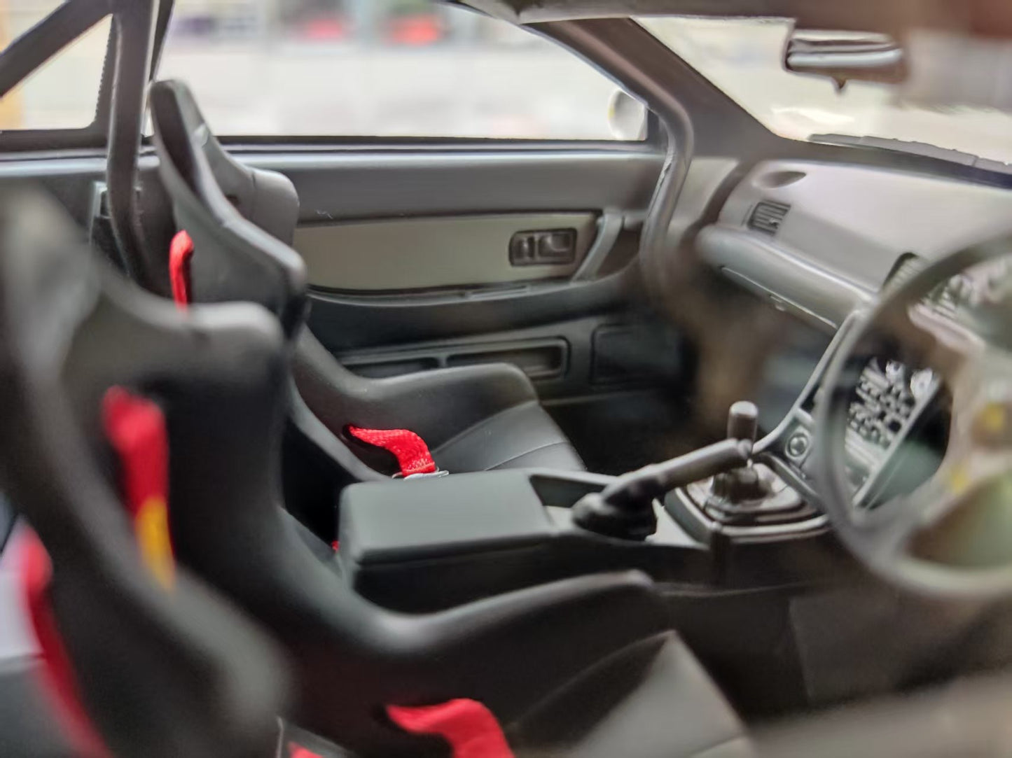 Ignition Model 1/18 Nissan Skyline GT-R (R32) White IG3596