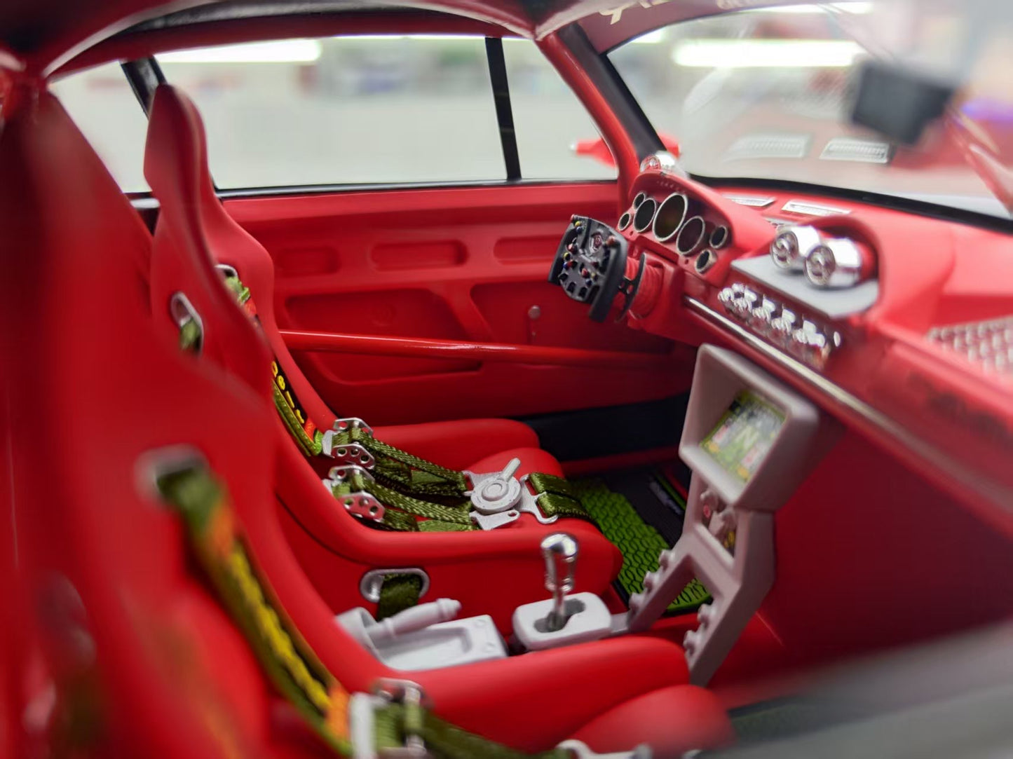 Dreamwallers 1/18 Porsche 911 Modified Grey Simulated Car Model C-D995-RG01