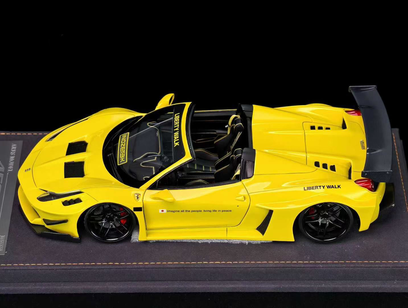 ARES Model 1/18 Ferrari LB 458 GT